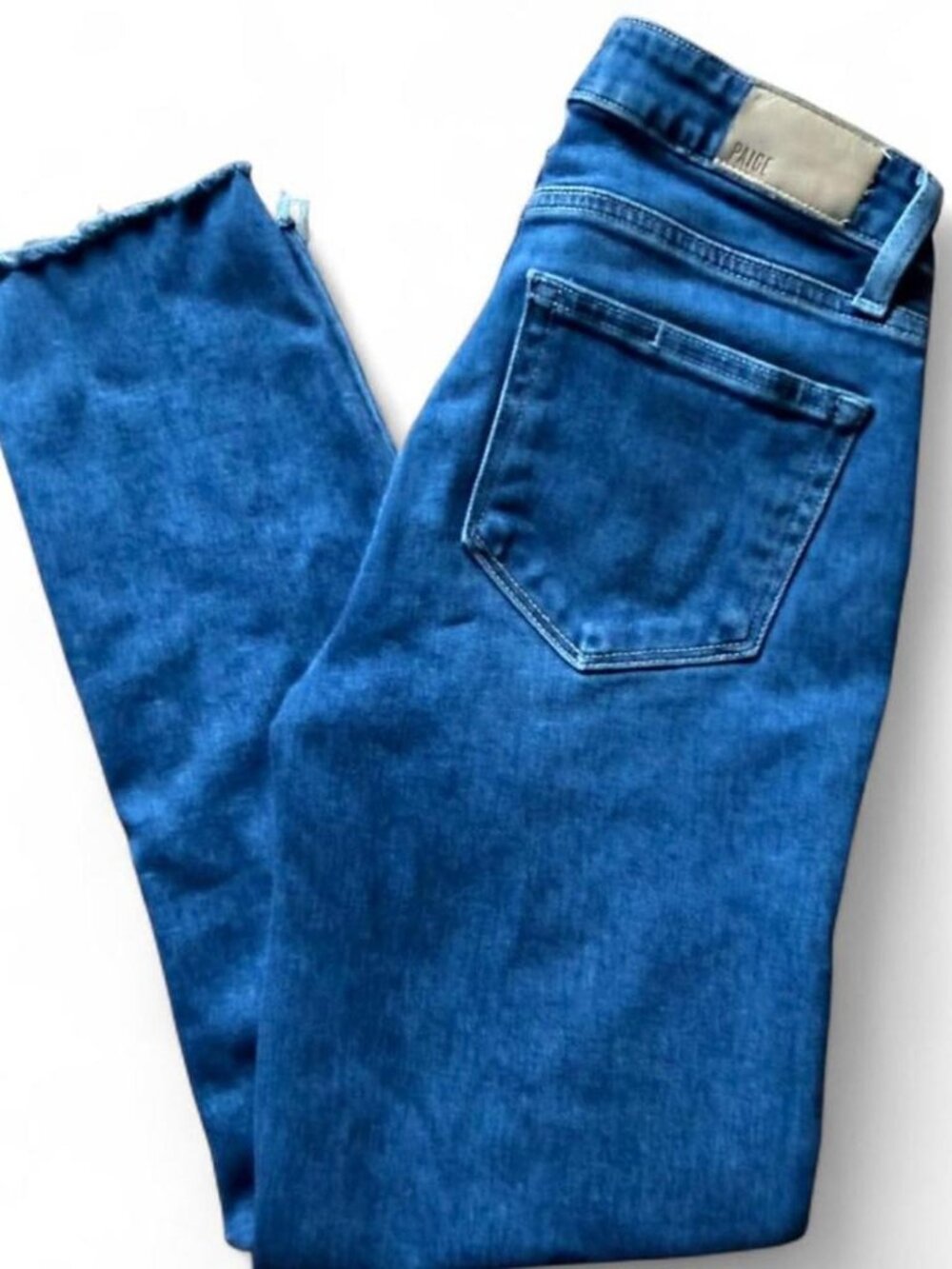 PAIGE Verdugo Crop Medium Wash